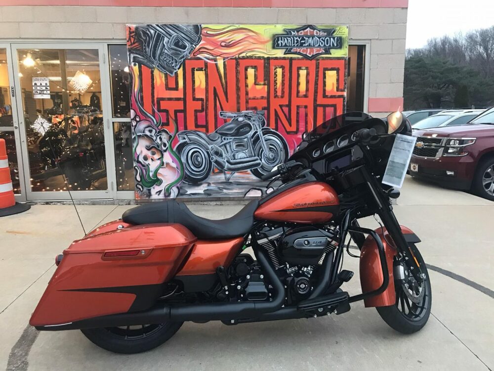Gengras Harley-Davidson + 2019 Harley-Davidson FLHXS