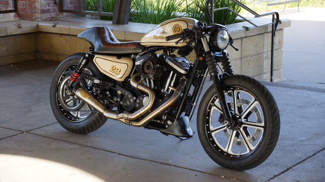 Iron 883 Transforms into Amazing Cafe Racer
