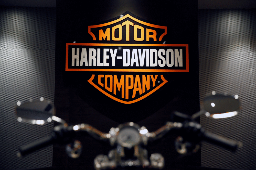 Wayback Wednesday: Criminal Attempts to Buy Harley Mid-getaway