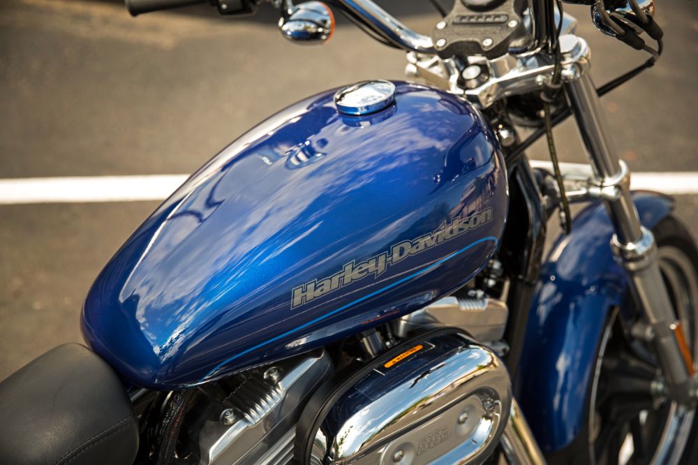 2017 Harley-Davidson Sportster 883 Superlow
