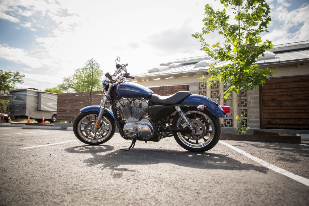 2017 Harley-Davidson Sportster 883 Superlow