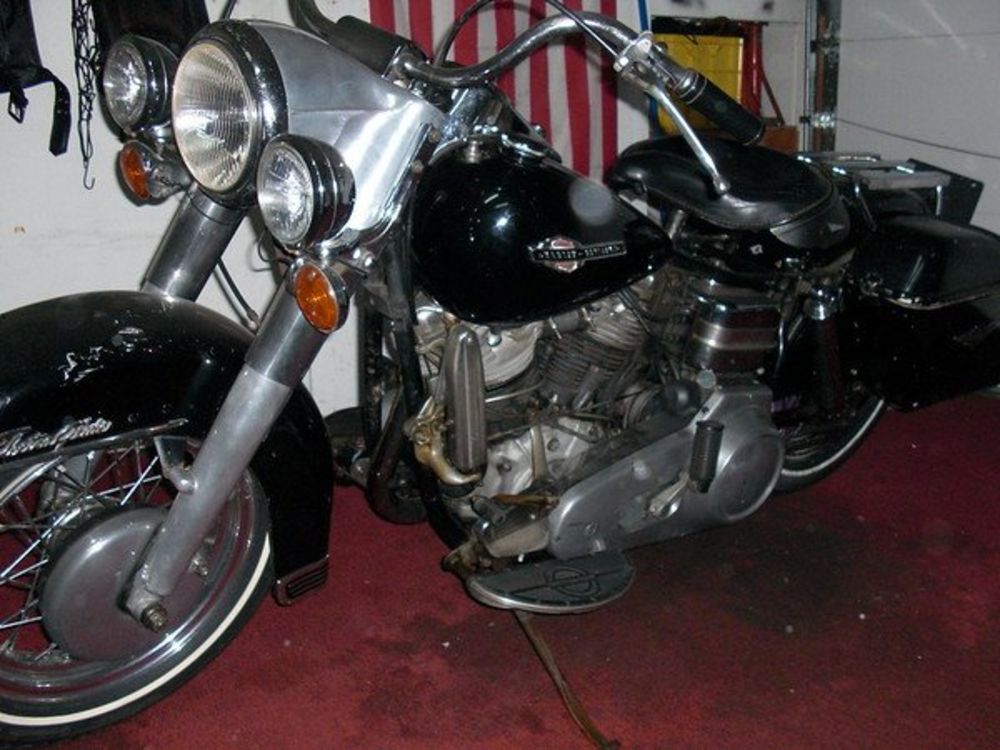 H-D Forums Build Thread: 1965 FLH Restoration