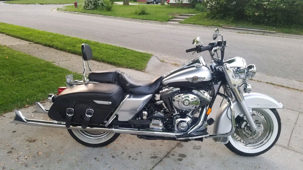 Michigan Road King Warms Up The H D Forums Classifieds Harley Davidson Forums