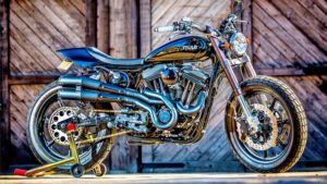 Throwback Thursday: Mule 883 Tracker Puts the Sports into Sportster
