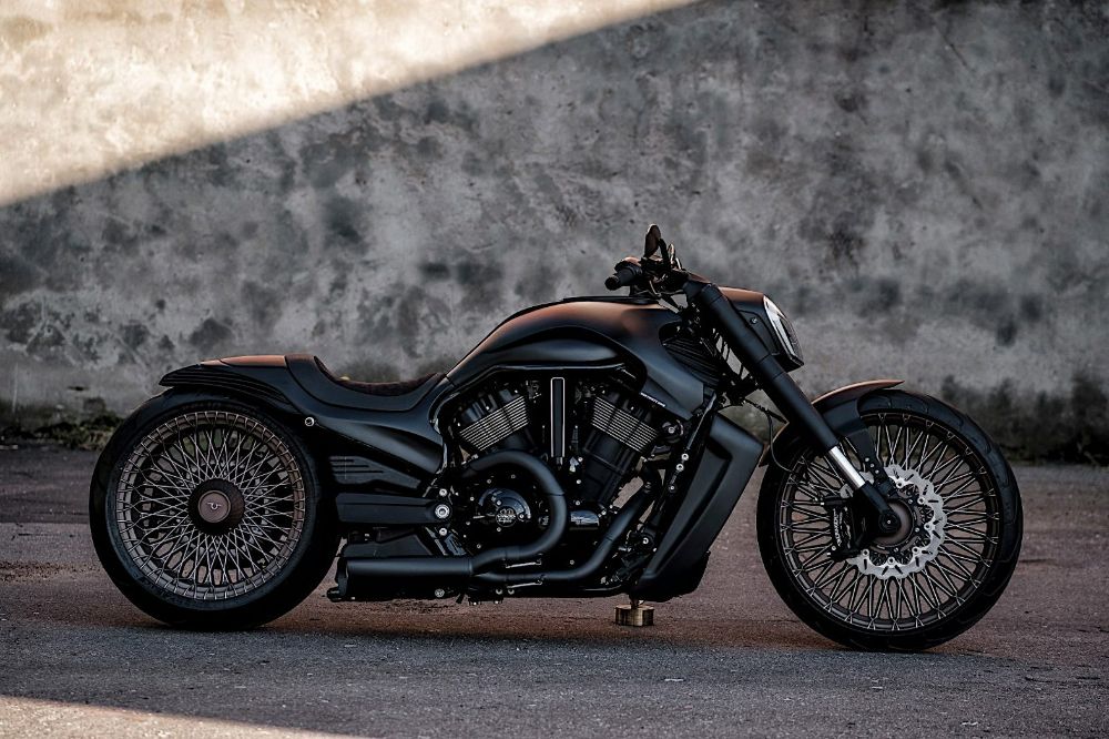 Russian Custom Builder Box39 Creates Handsome V-Rod